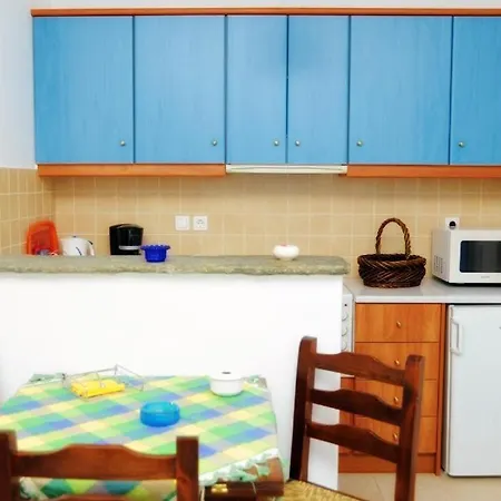 Apartment Karyatides Homes *