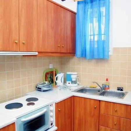 Apartment Karyatides Homes *
