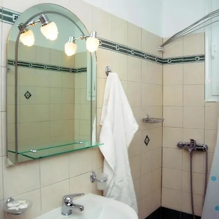 Karyatides Homes Apartment Karia (Tinos)