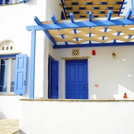 Karyatides Homes Apartment